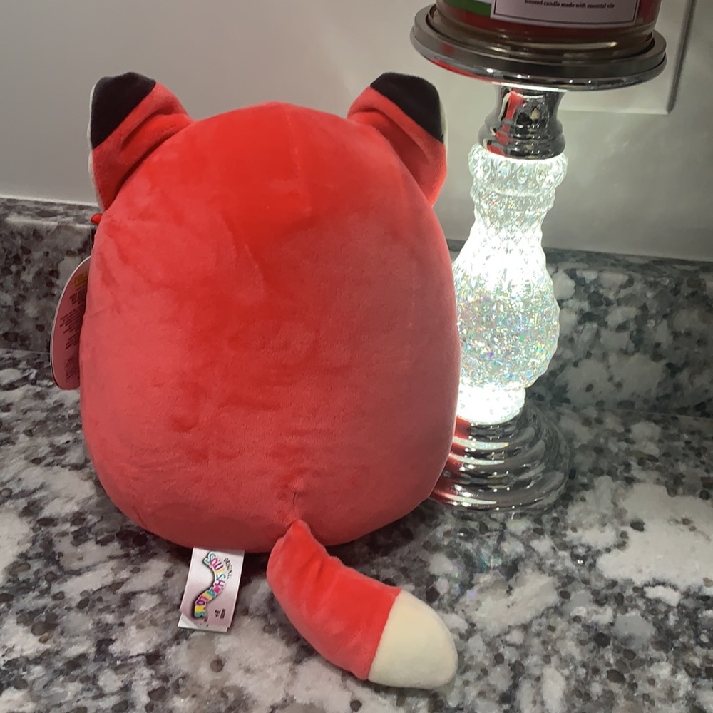 NEW Squishmallow Fifi the Fox 8” - Picture 4 of 5